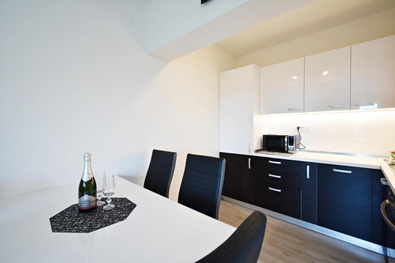 Apartman Lukas Rabac Luaran gambar